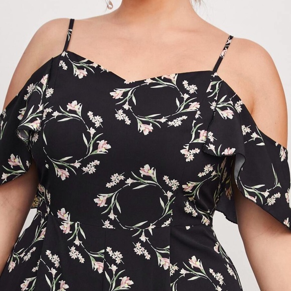 Plus Floral Print Cold Shoulder Dress - Picture 3 of 4